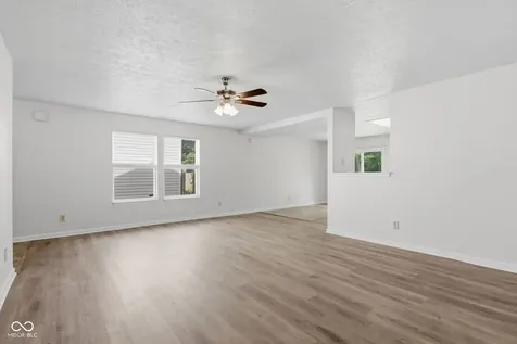 7502 Redcliff Road Indianapolis IN 46256