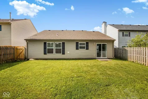 7502 Redcliff Road Indianapolis IN 46256