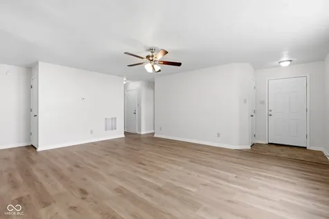 7502 Redcliff Road Indianapolis IN 46256