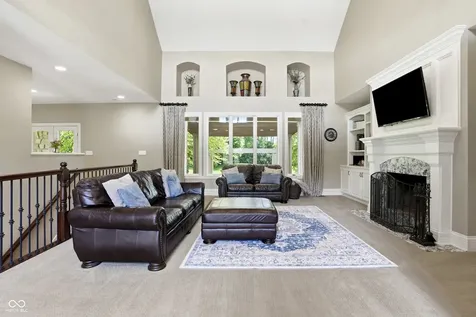 12093 Hawthorne Ridge Fishers IN 46037