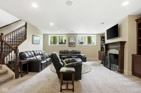 12093 Hawthorne Ridge Fishers IN 46037