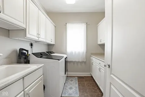 12093 Hawthorne Ridge Fishers IN 46037