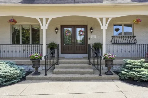 12093 Hawthorne Ridge Fishers IN 46037