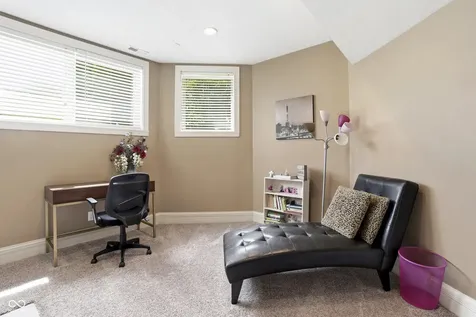 12093 Hawthorne Ridge Fishers IN 46037