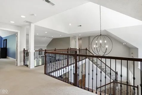 12093 Hawthorne Ridge Fishers IN 46037