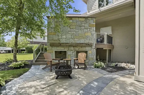 12093 Hawthorne Ridge Fishers IN 46037