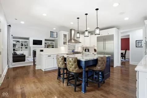 12093 Hawthorne Ridge Fishers IN 46037