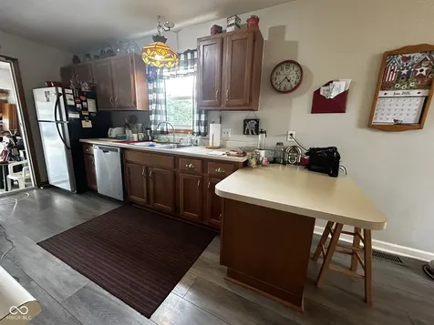 4684 Hackberry Drive Columbus IN 47201