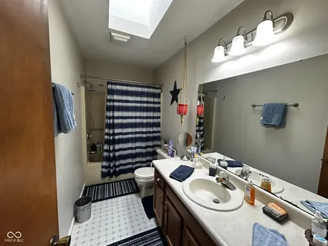 4684 Hackberry Drive Columbus IN 47201