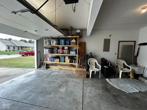 4684 Hackberry Drive Columbus IN 47201