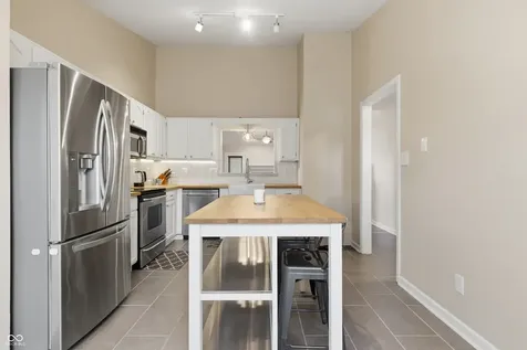 13847 Waycross Drive Fishers IN 46038
