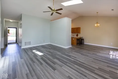 5826 Scotland Street Indianapolis IN 46234