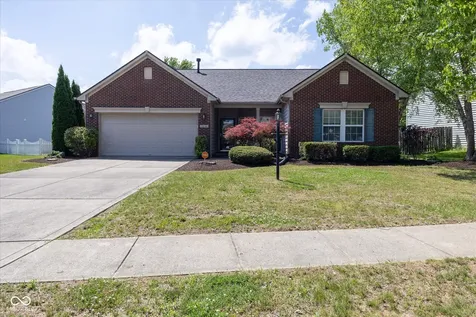 5826 Scotland Street Indianapolis IN 46234