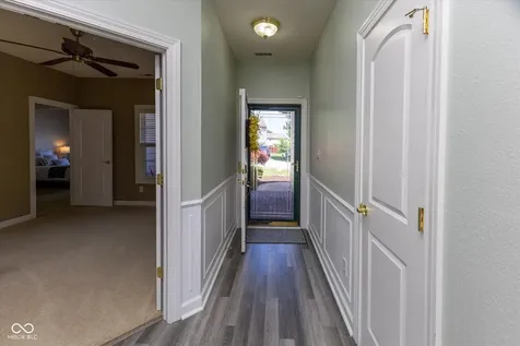 5826 Scotland Street Indianapolis IN 46234