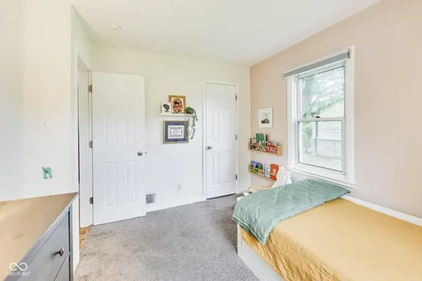 7238 E 13th Street Indianapolis IN 46219
