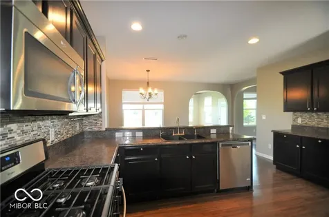 6120 Pebblebrooke Road Whitestown IN 46075