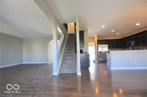 6120 Pebblebrooke Road Whitestown IN 46075