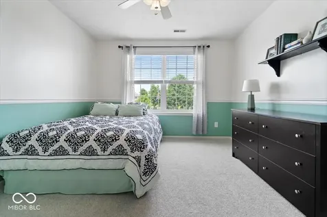 16758 Wanatah Trail Westfield IN 46074