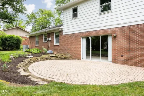 7323 N Grand Avenue Indianapolis IN 46250