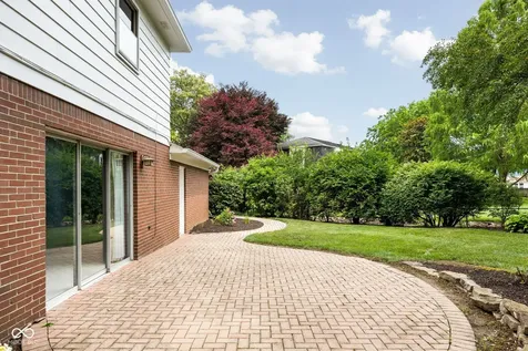 7323 N Grand Avenue Indianapolis IN 46250