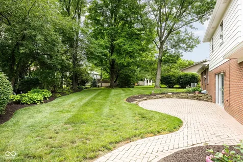 7323 N Grand Avenue Indianapolis IN 46250