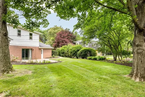 7323 N Grand Avenue Indianapolis IN 46250