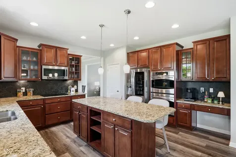 11550 Buckskin Zionsville IN 46077