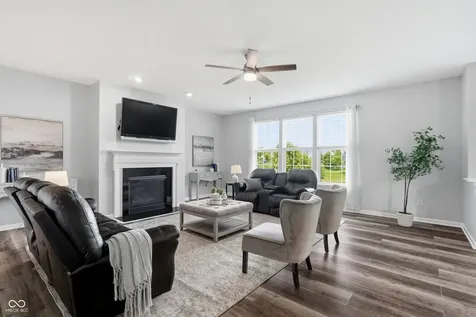 11550 Buckskin Zionsville IN 46077