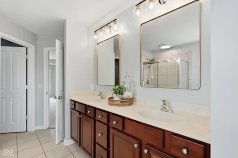 11550 Buckskin Zionsville IN 46077
