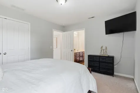 11550 Buckskin Zionsville IN 46077
