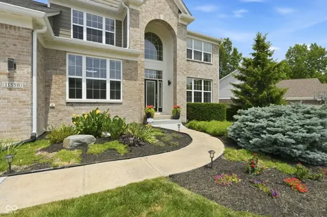 11550 Buckskin Zionsville IN 46077