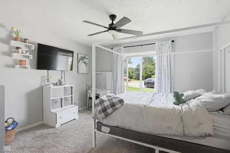 4027 Fairoaks Court Franklin IN 46131