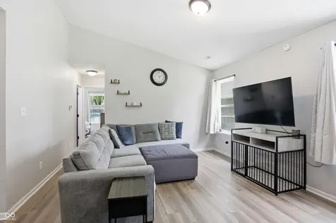 4027 Fairoaks Court Franklin IN 46131