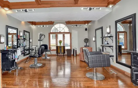 6420 Oaklandon Road Indianapolis IN 46236