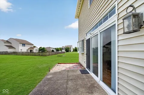 8274 Shute Circle Avon IN 46123