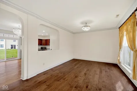 8274 Shute Circle Avon IN 46123