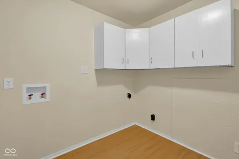 3025 Lucas Way Columbus IN 47203