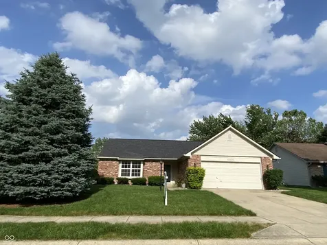 12747 Sovereign Lane Fishers IN 46038
