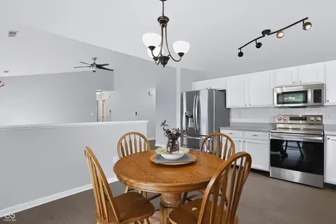 12747 Sovereign Lane Fishers IN 46038