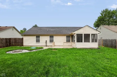 12747 Sovereign Lane Fishers IN 46038