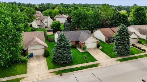 12747 Sovereign Lane Fishers IN 46038