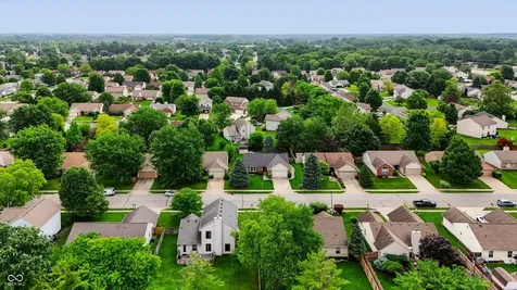 12747 Sovereign Lane Fishers IN 46038