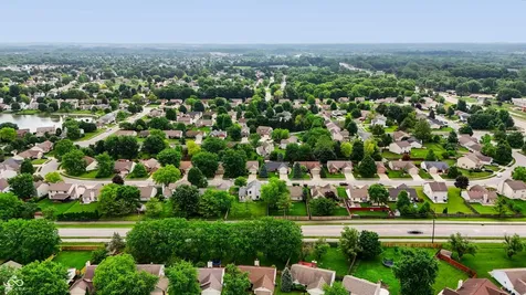 12747 Sovereign Lane Fishers IN 46038