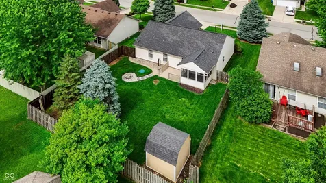 12747 Sovereign Lane Fishers IN 46038