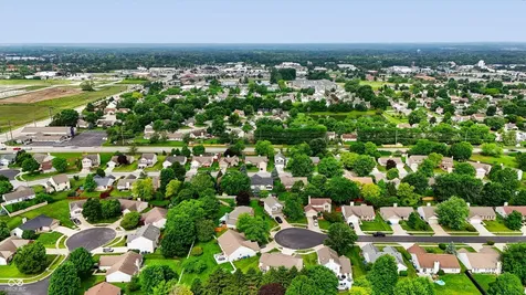 12747 Sovereign Lane Fishers IN 46038