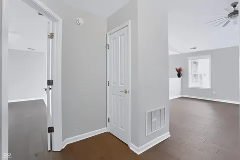12747 Sovereign Lane Fishers IN 46038