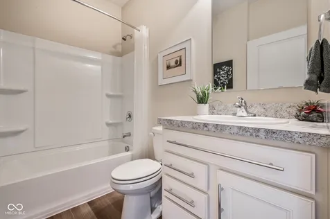 16104 Loire Valley Drive Fishers IN 46037