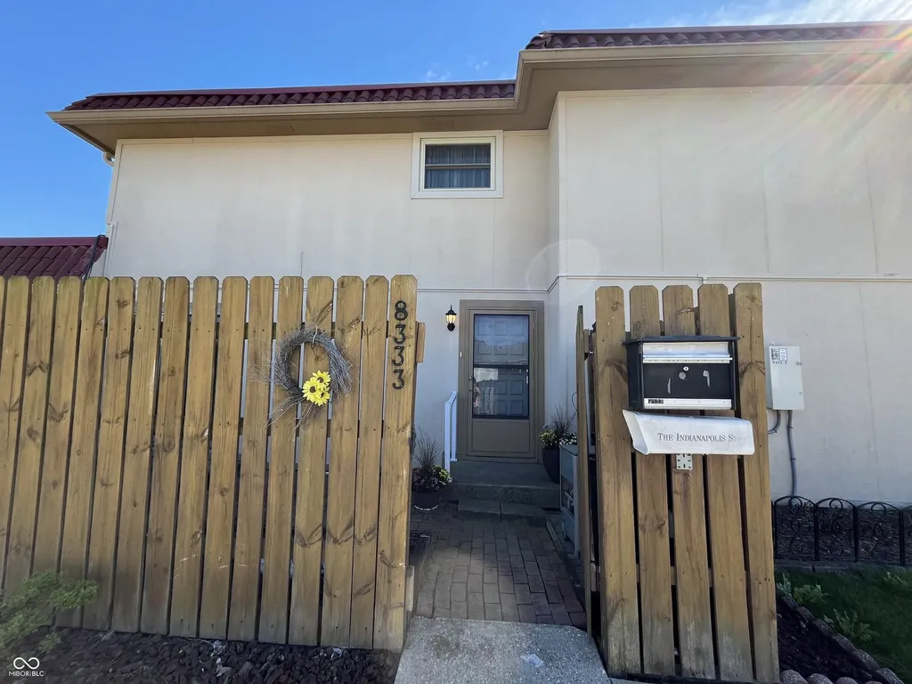 8333 Paso Del Norte Court Indianapolis IN 46227