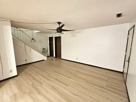 8333 Paso Del Norte Court Indianapolis IN 46227
