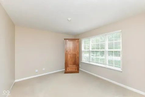 9908 Niagara Drive Fishers IN 46037